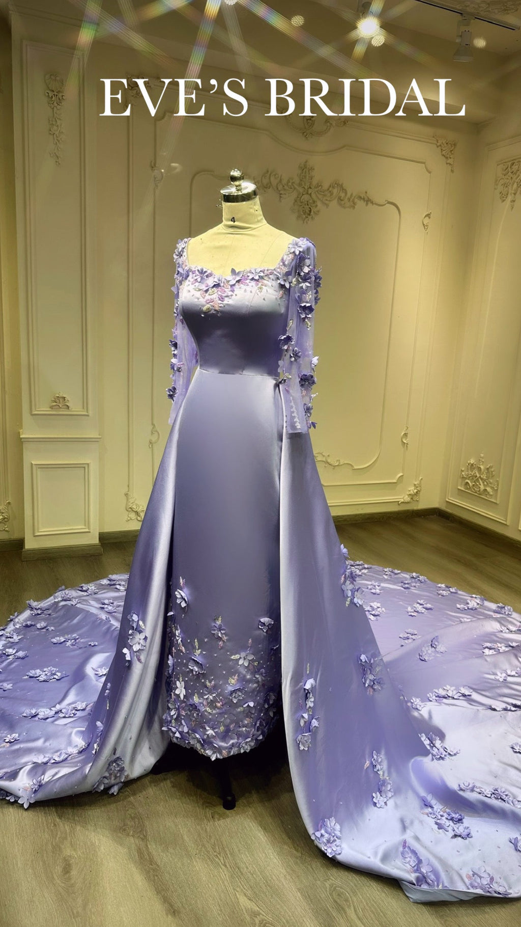 Lilac flower dress with veil and handmade flowers فستان خطوبة ليلكي مع تركيب يدوي للورد