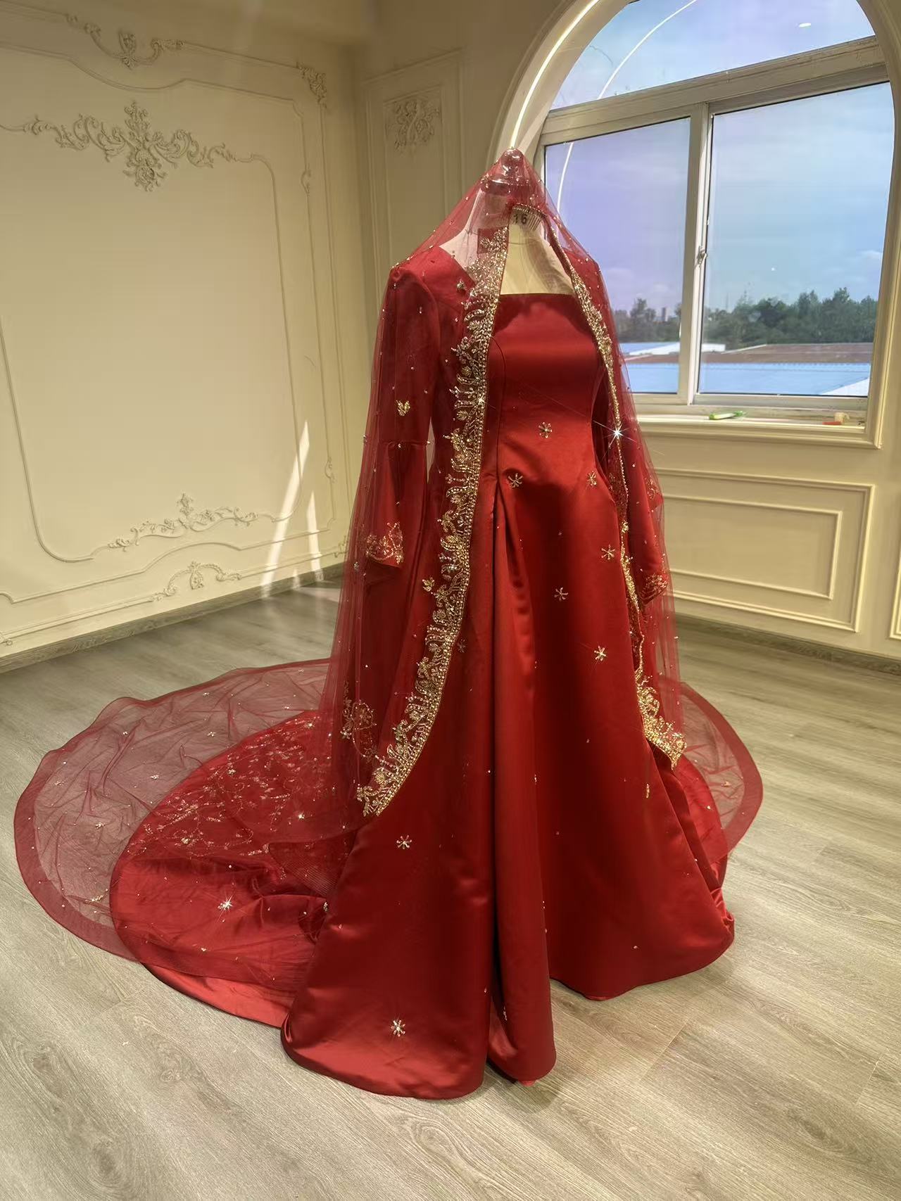 Red malka dress with fully embroidered tail فستان ملكة احمر مع ذيل مشكوك بالكامل