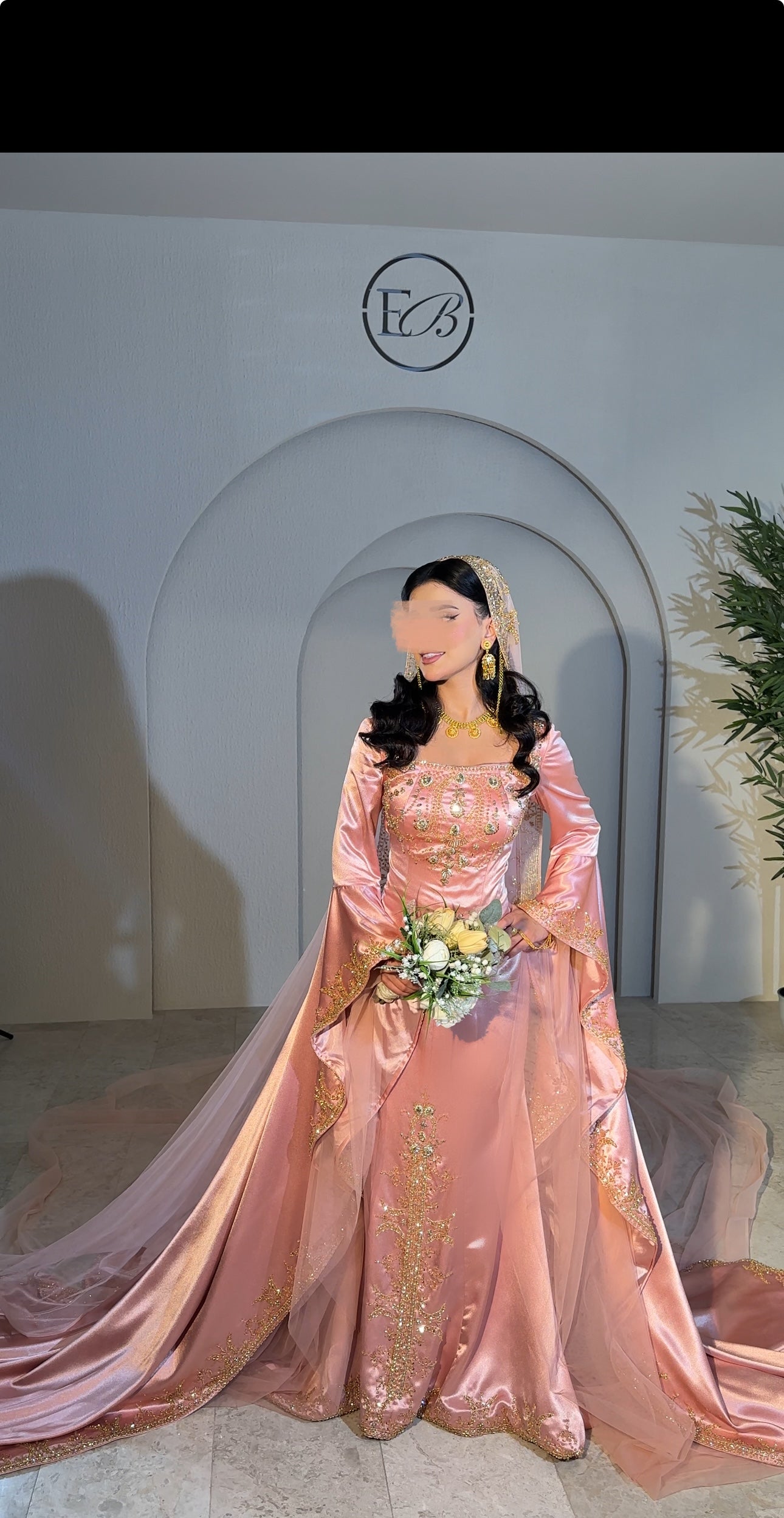 Peach henna dress with heavy hand beading فستان حنه مشمشي مع شك يدوي ثقيل