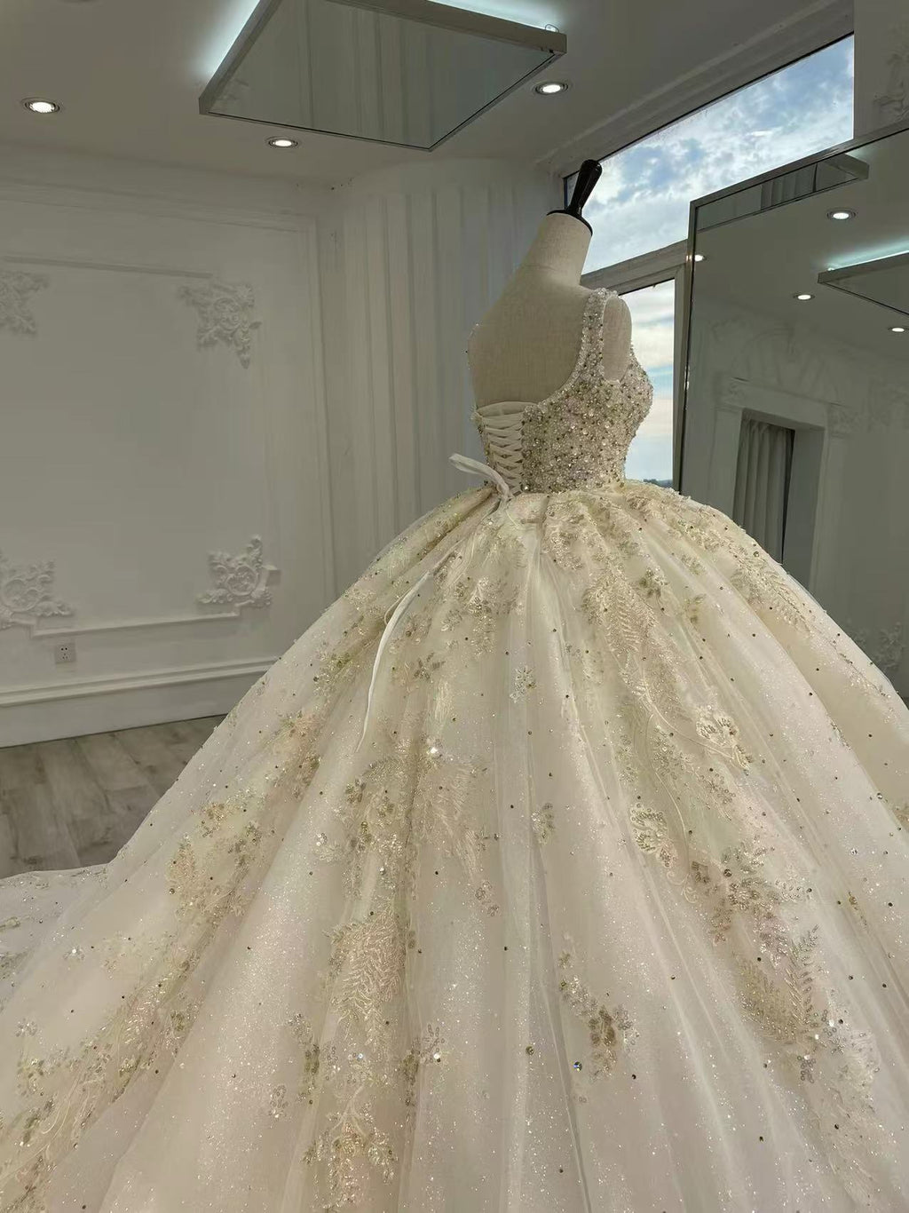 Ballgown champagne dress with heavy hand beading فستان منفوش مع شك يدوي ثقيل