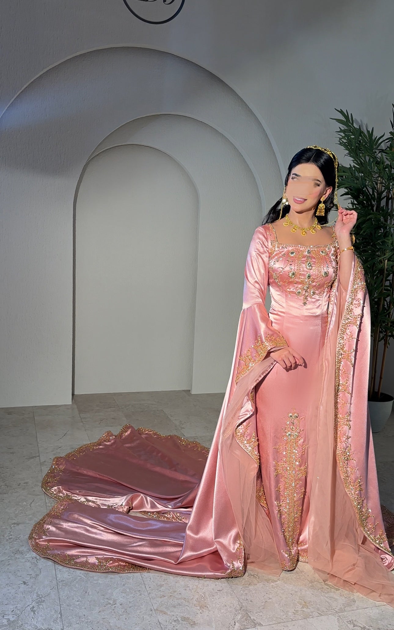 Peach henna dress with heavy hand beading فستان حنه مشمشي مع شك يدوي ثقيل