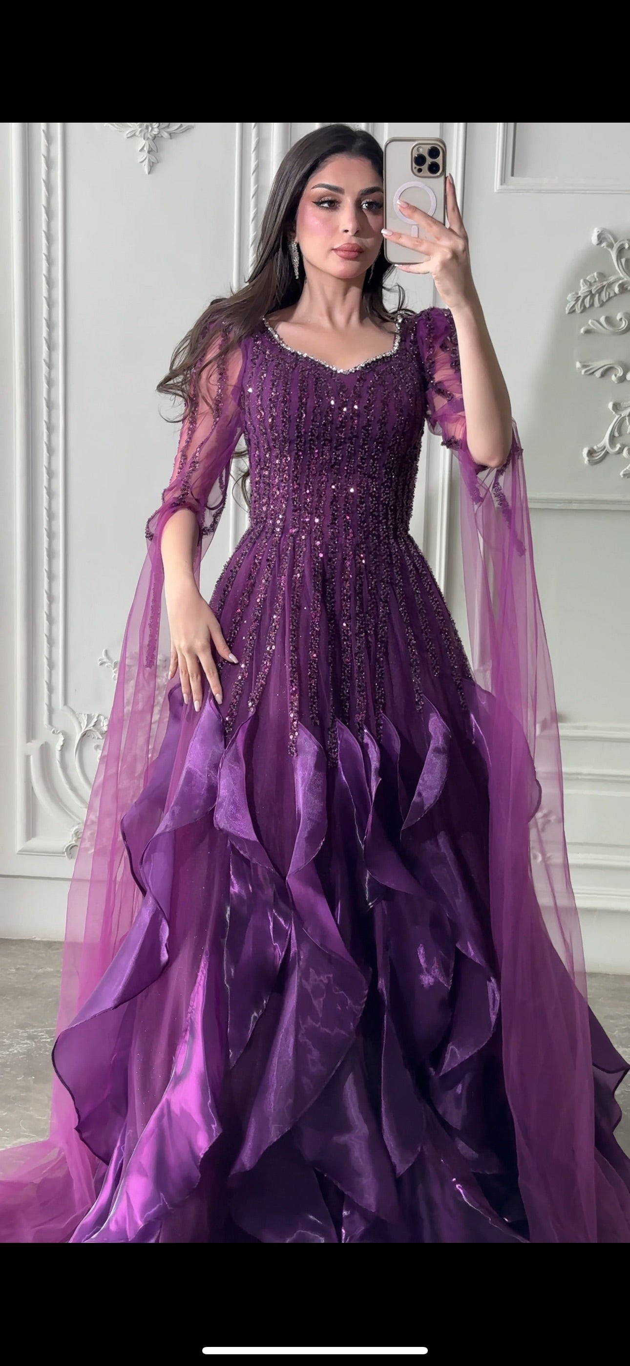 فستان بنفسجي مع كسرات Purple pleated dress