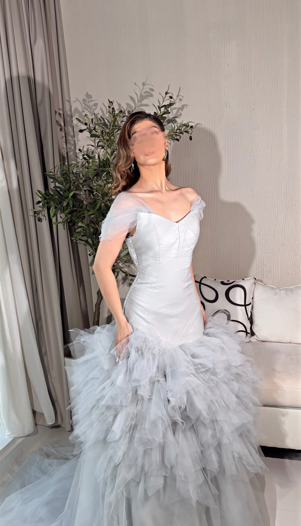 Grey tulle sweetheart