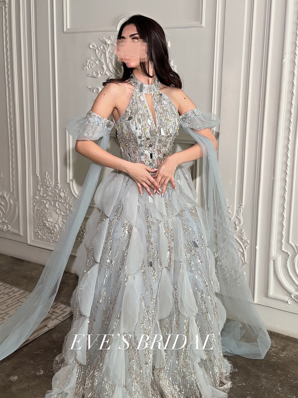 Grey mirror dress فستان فضي بالمرايا