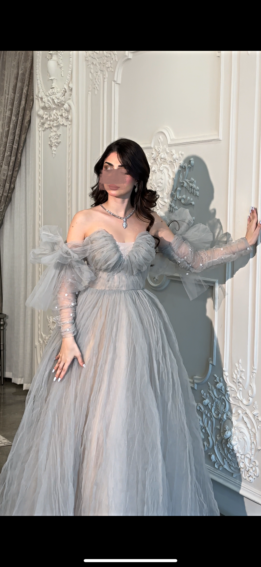 Soft grey tulle evening dress فستان سهره فضي بالتول الناعم و الشك