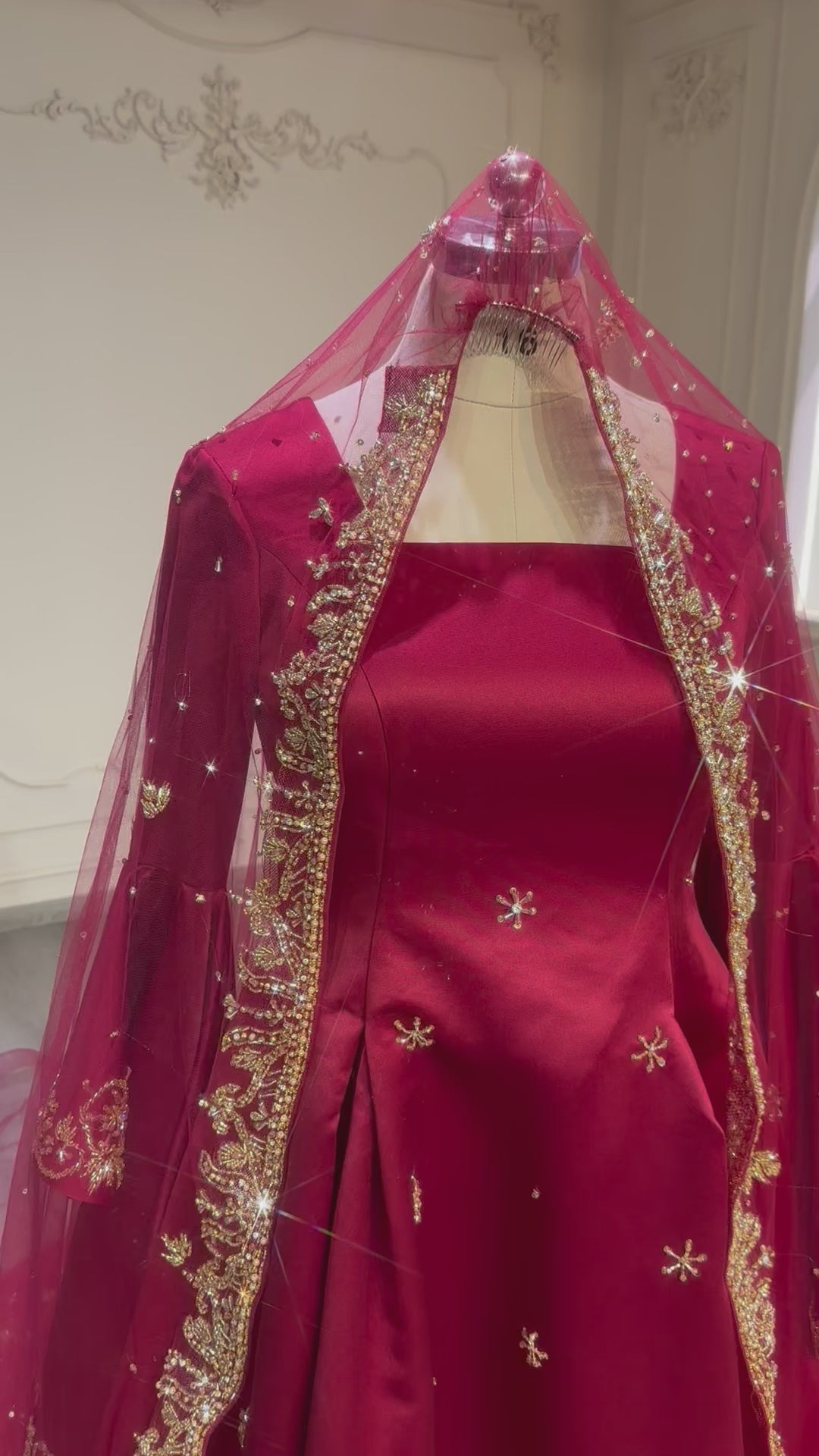 Red malka dress with fully embroidered tail فستان ملكة احمر مع ذيل مشكوك بالكامل